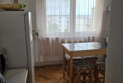 Apartament cu 2 camere decomandat în Între Lacuri - 9