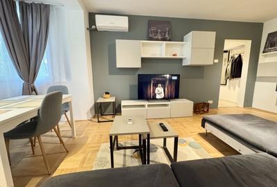 Apartament renovat cu 4 camere Metrou Lujerului - 1