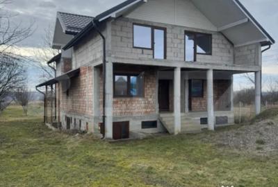 Casă cu 5 camere cu Teren 2275 Mp în Mănășturel - 18