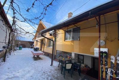 Casa de 284 mp, impartit in 3 apartamente, teren 503 mp, Gri - 5