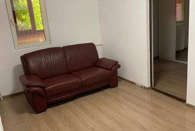Apartament cu 2 camere semidecomandat în Micro 40 - 3