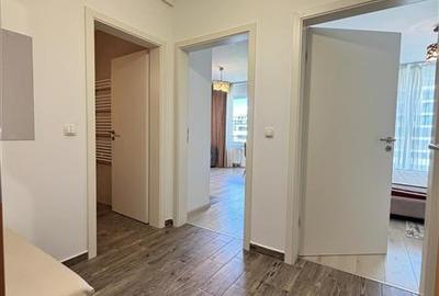 Apartament cu 2 camere decomandat, mobilat în Tractorul - 3