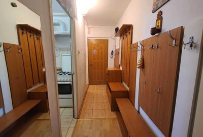 Apartament cu 2 camere decomandat în Tudor