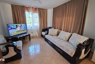 Casă cu 4 camere în Săcălășeni