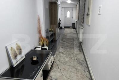Apartament 3 camere, decomandat, ideal pentru spatiu comerci - 1