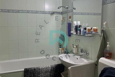 Apartament cu 3 camere decomandat în Răcădău - 7