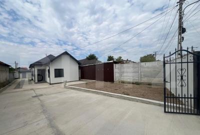 Casa pe parter, zona Romanesti / Fantana Popova - 4