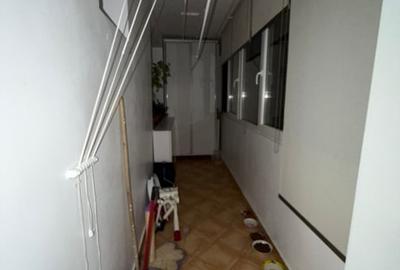 Apartament cu 2 camere semidecomandat, mobilat în Titan - 9