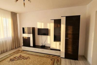 Apartament cu 3 camere decomandat în Nord - 2