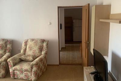 Apartament cu 3 camere decomandat în Central - 4