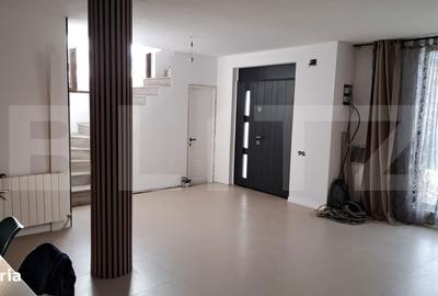 Casă cu 4 camere cu Teren 300 Mp în Central - 3