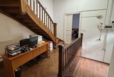 Casă cu 8 camere cu Teren 132 Mp în Gara de Nord - 11