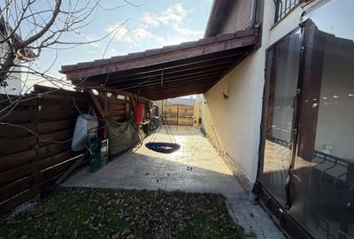 Casa cu 4 camere, 147 mp, curte 260 mp, 2 locuri de parcare acoperite zona Izvor - 6