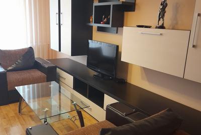 Garsonieră decomandată, mobilată în Bartolomeu