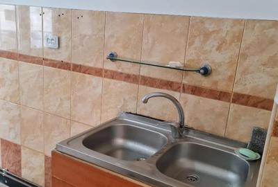 Apartament cu 3 camere decomandat în Central - 4