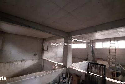 Spațiu comercial, de 385 mp, în Poarta 6 - 11