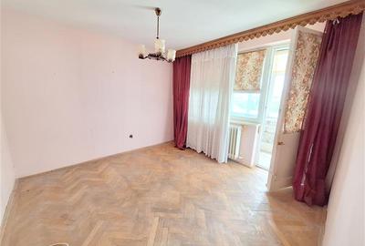 Apartament cu 3 camere decomandat în 9 Mai - 6