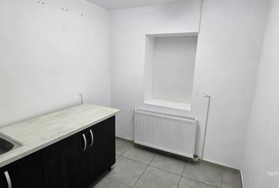 Spatiu comercial amenajat zona Lic.Economic - 4
