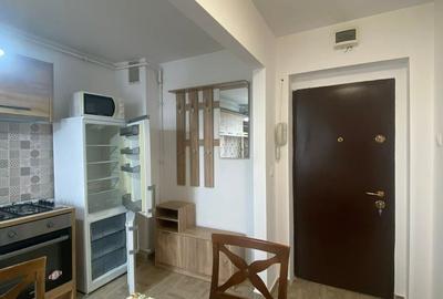 Apartament cu 2 camere semidecomandat în Careiului - 9