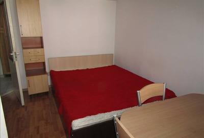 Garsoniera pe B-dul   Mihai Viteazul !