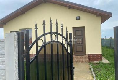 Casă cu 3 camere cu Teren 400 Mp în Central - 7