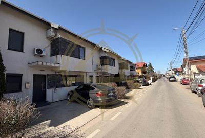 Casă cu 4 camere cu Canalizare în Corbeanca