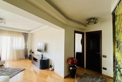 Apartament cu 3 camere semidecomandat în P-ța Unirii - 5