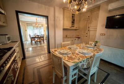 Casă cu 9 camere cu Canalizare în Crevedia - 10