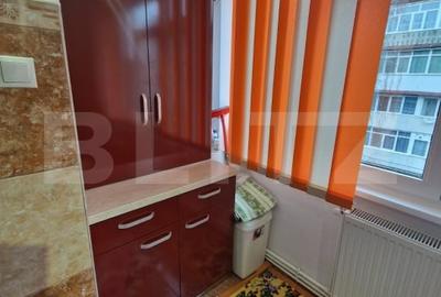 Apartament cu 2 camere, 52 mp, etaj intermediar, zona Burdujeni - 9