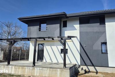 Casă cu 4 camere cu Teren 620 Mp în Bercu Roșu - 5