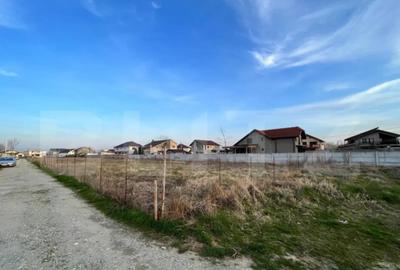 Teren de 450 mp, în Central - 2