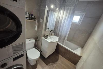 Apartament cu 3 camere decomandat în Complex Studențesc - 9