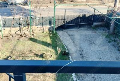 Casă cu 3 camere în Băltița - 2