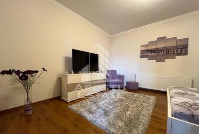 Casa la curte comuna zona Odobescu, doar 4 locatari, grad... - 3