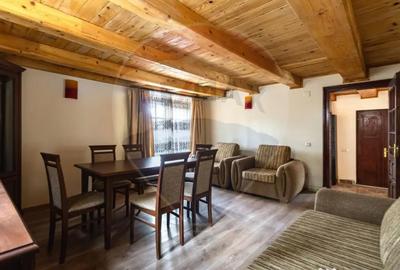 Casă cu 6 camere cu Teren 463 Mp în Sud - 7