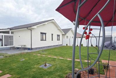 Casă cu 3 camere semidecomandat în Sântandrei - 3