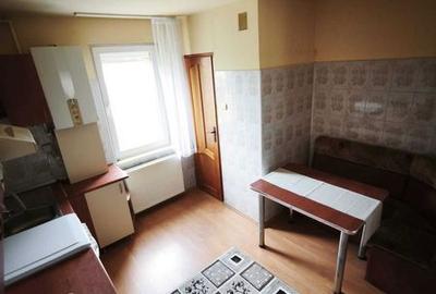 Apartament cu 3 camere decomandat în Central - 8