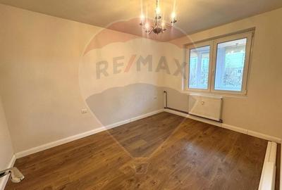 Apartament cu 2 camere de închiriat în zona Teiul Doamnei - 5