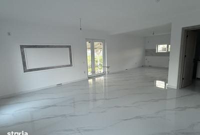 Casă cu 4 camere cu Teren 358 Mp în Joița - 4