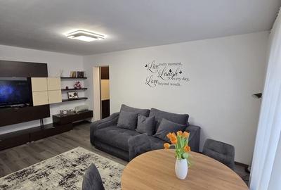 Apartament cu 2 camere semidecomandat, mobilat în Mănăștur