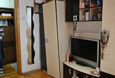 Apartament 3 camere situat pe Mihai Bravu- zona Dimitrov - 6