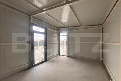 Spațiu comercial, de 320 mp, în Central - 14
