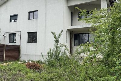 Casă cu 4 camere cu Teren 458 Mp în Domnești - 4