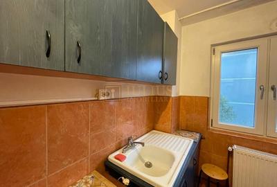 1 Camera ultracentral, in zona Medicina - 8