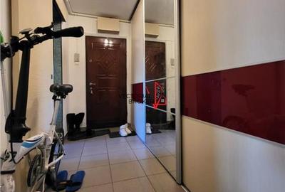 Apartament cu 3 camere semidecomandat, mobilat în Titan - 12