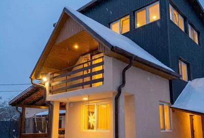 Casă cu 4 camere cu Teren 700 Mp în Crasna - 1