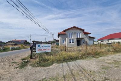 Vanzare vila clasica in Sat Costi, sup 210 mp, P+M, la gri, teren 500 mp - 1