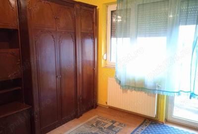 Apartament cu 2 camere decomandat în Carei - 3