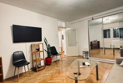 Apartament cu 3 camere decomandat în Circumvalațiunii - 7