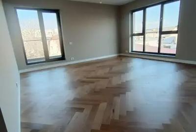 Apartament cu 3 camere decomandat în Băneasa - 12